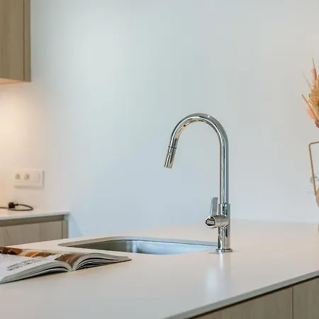 Appartement Huswell - Stylish 2 Bedroom With Terrace And Parking Oostende