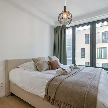 Huswell - Stylish 2 Bedroom With Terrace And Parking أوستيند