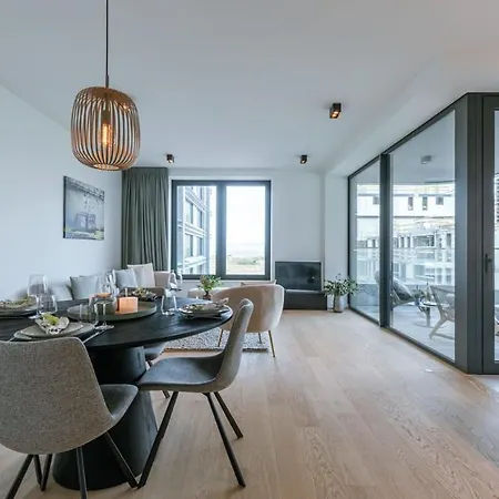 شقة Huswell - Stylish 2 Bedroom With Terrace And Parking أوستيند